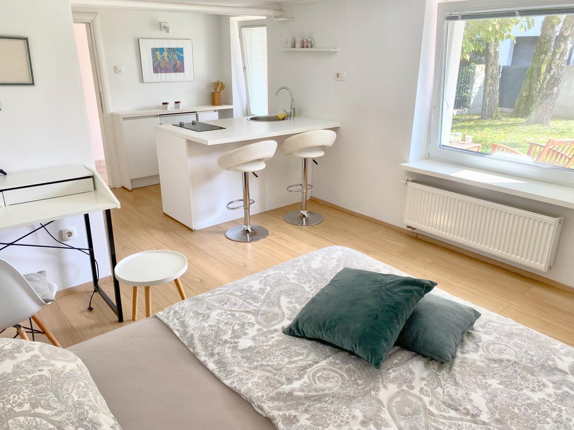 Valetier Apartments Любляна Екстериор снимка